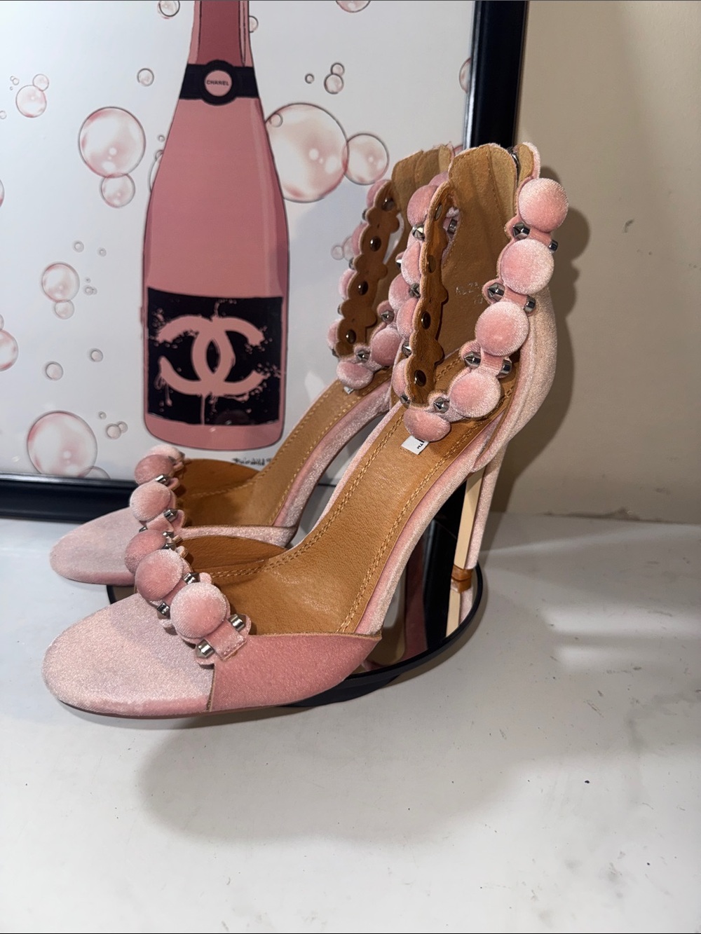 NWOB Cape Robbin Alza Pink Velvet Pom Pom Heels - Women’s Size 10